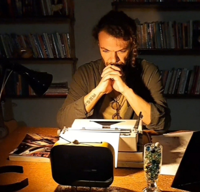 şizofreni-yalnız-oynanmaz-0005